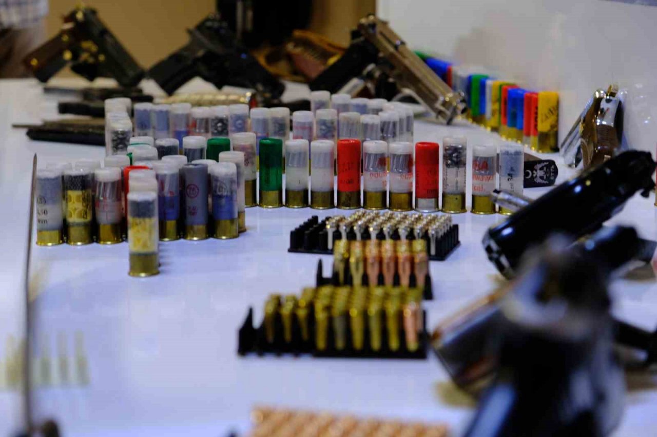 Erzincan’da ‘Kukla’ operasyonunda 11 şüpheli yakalandı