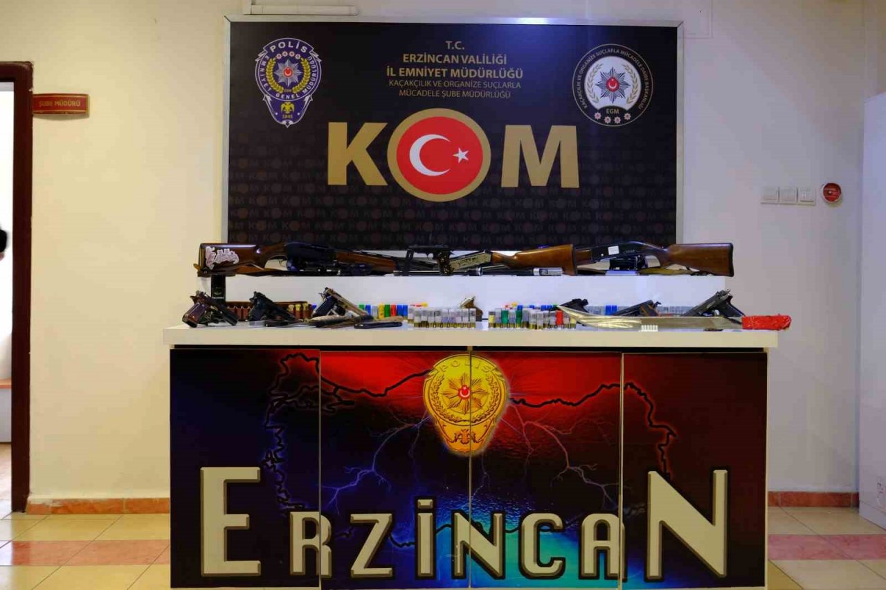 Erzincan’da ‘Kukla’ operasyonunda 11 şüpheli yakalandı