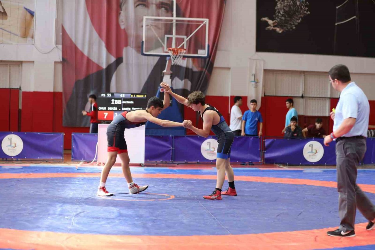 Bayraklı’da yaz spor okulları başlıyor