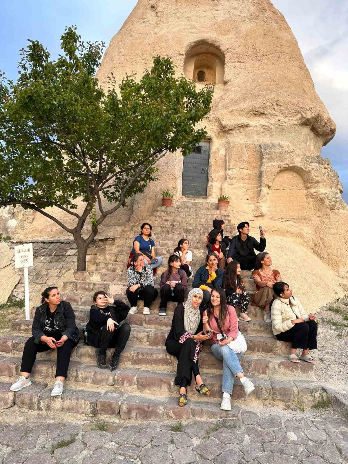 Deprem korkularını Kapadokya’da yendiler