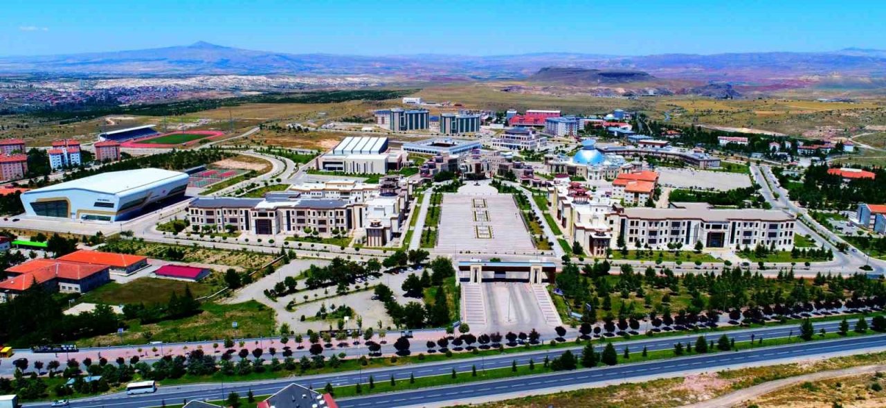 NEVÜ’de akademisyen ataması yapıldı