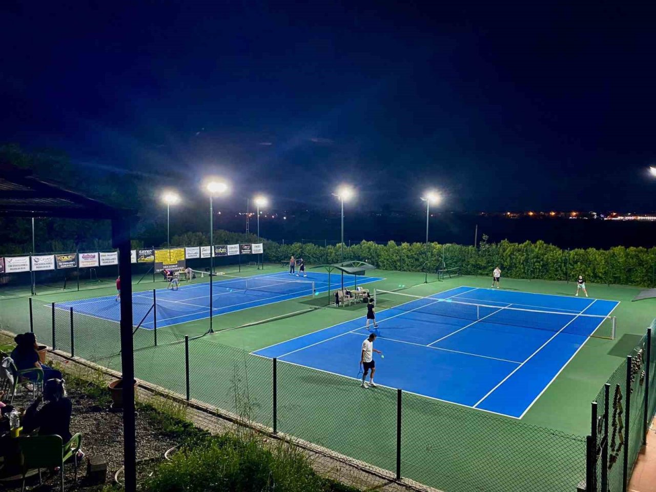 Bahar Tenis Turnuvası’nda şampiyonlar belli oldu