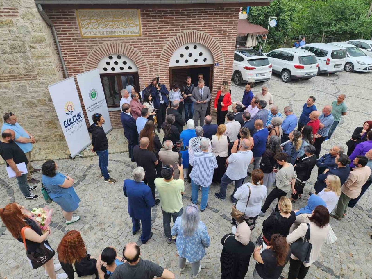 "Sanatla Nesnelerin Yeniden Buluşması" temalı sergi, sanatseverlerin beğenisine sunuldu