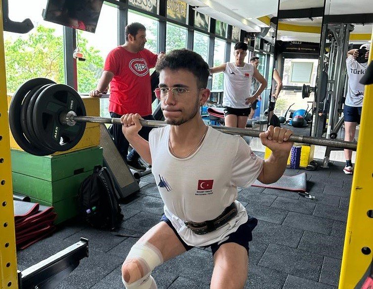 Short Track Milli Takımı enerji depoluyor