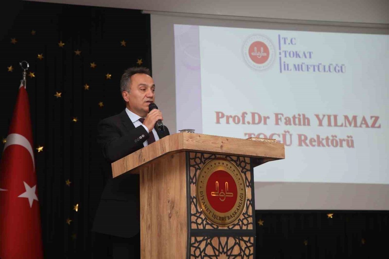 Kur’an Kursu Görevlilerine Yönelik Eğiticilerin Eğitimi Programı Başladı