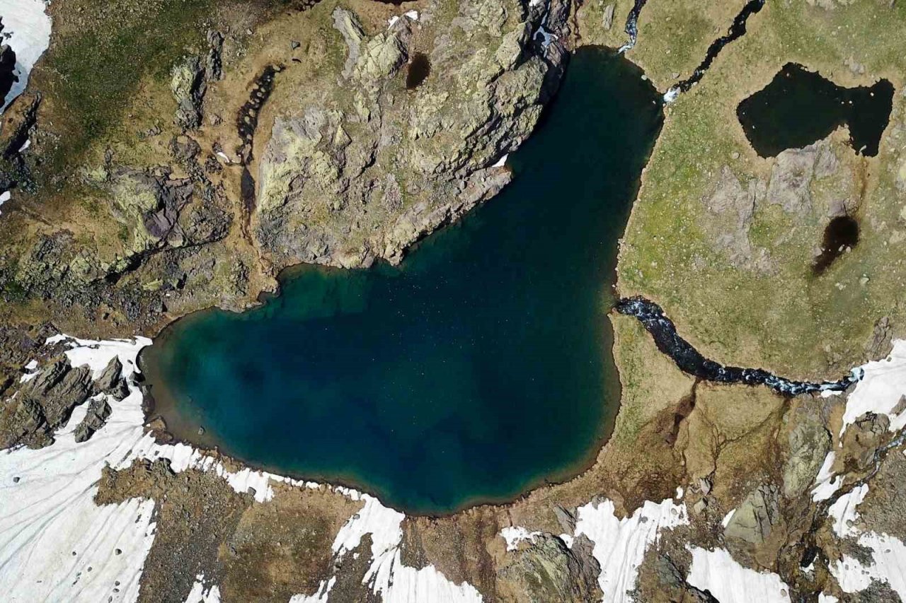 Türkiye’nin büyüleyici doğal güzelliği: Artabel Gölleri