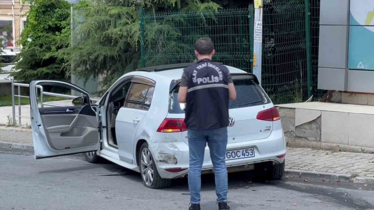 Ümraniye’de otomobile silahlı saldırı: 1 yaralı