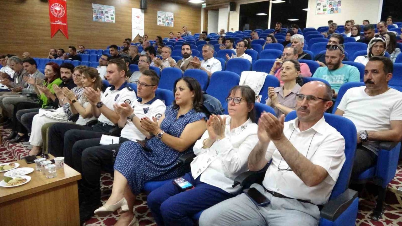 Van’da “Hayalet Av Araçları ve İstilacı Türler Farkındalık Projesi” çalıştayı düzenlendi