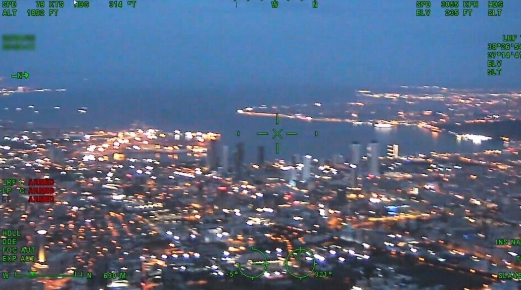 İzmir merkezli yasa dışı bahis operasyonu: 17 gözaltı