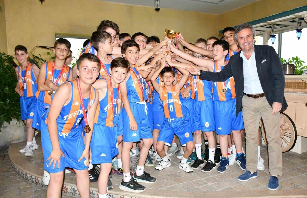 Yeşim Spor 20. yılında yine zirvede