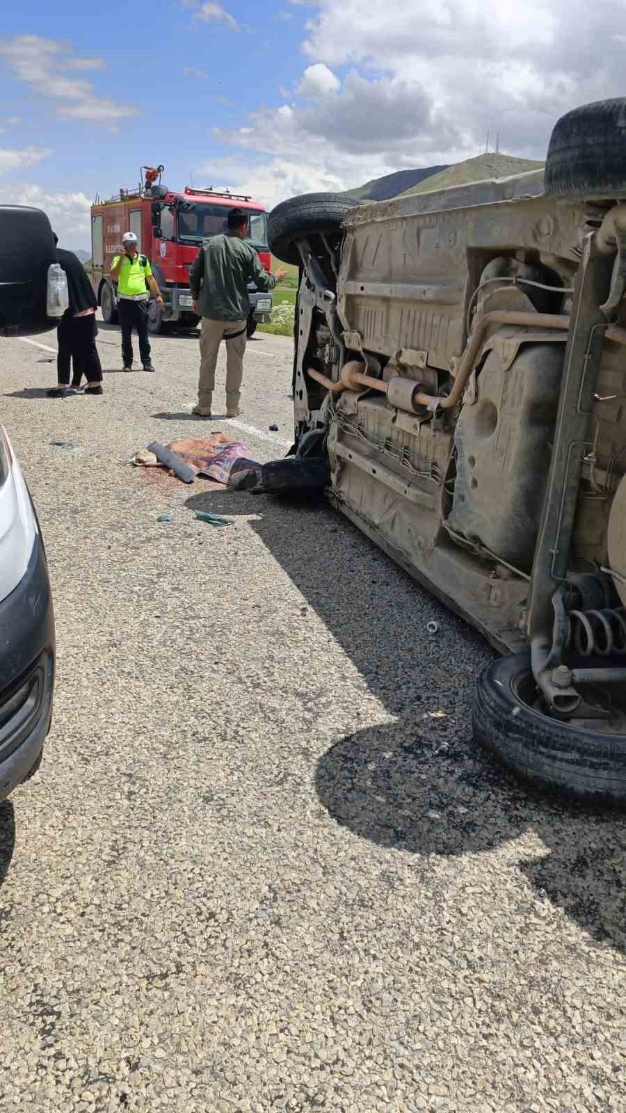 Ağrı’da trafik kazası; 1 çocuk öldü, 6 kişi yaralandı
