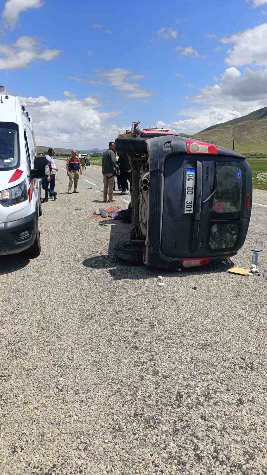 Ağrı’da trafik kazası; 1 çocuk öldü, 6 kişi yaralandı