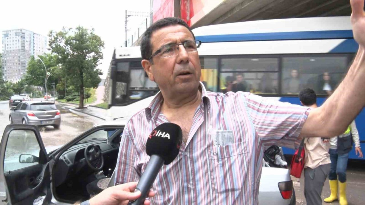 Başkentte 2 araç alt geçitte sular altında kaldı