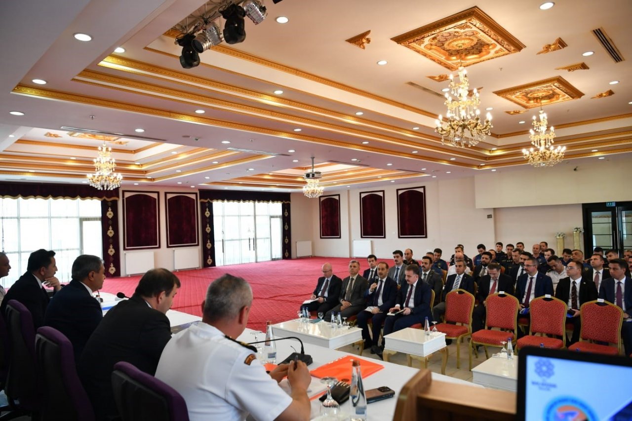 Balıkesir’de turizm mevsiminde ’Huzur ve Güven’ toplantısı