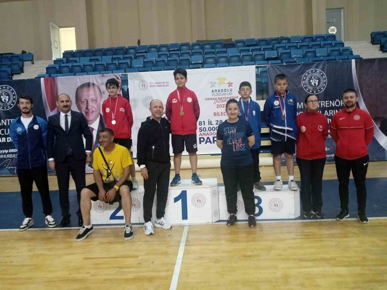 Masa tenisi turnuvasında Aydın’ı başarıyla temsil ettiler