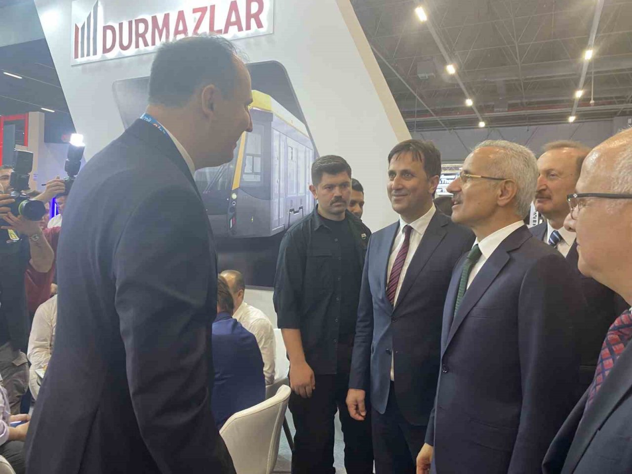 Ulaştırma Bakanı Uraloğlu "Son 21 yılda demiryollarına yaklaşık 880 milyar lira yatırım yaptık"