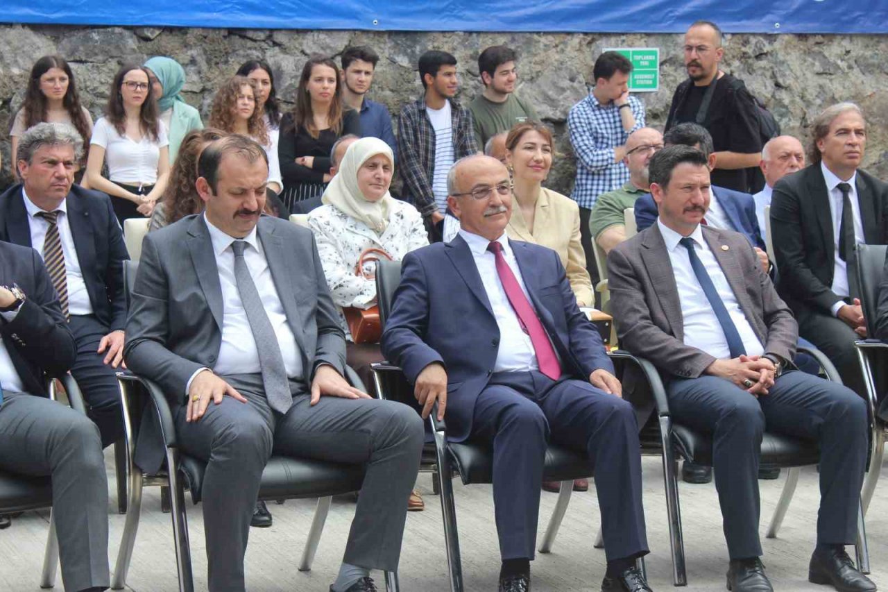 Giresun’da Ağız ve Diş Sağlığı Uygulama ve Araştırma Merkezi açıldı