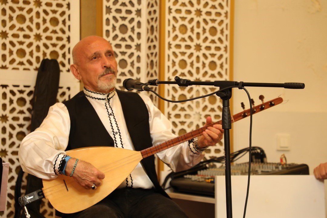 Depremzedeler için düzenlenen ’Cemal Safi Şiir Yarışması’nda 3 bin şiir yarıştı