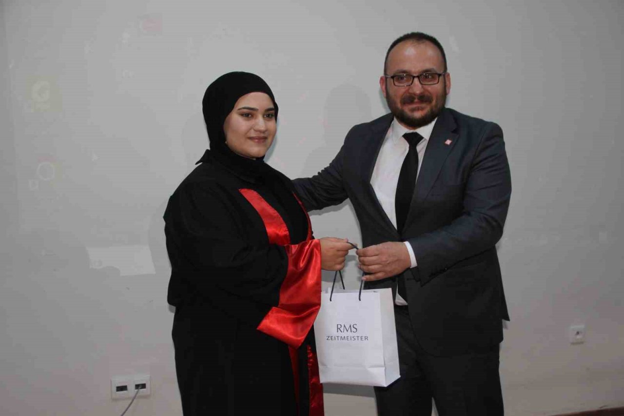 Malazgirt MYO’da mezuniyet coşkusu