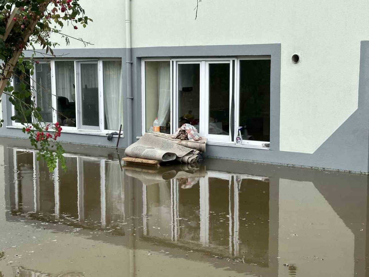 Ordu’da sel: Evler ve tarım arazileri sular altında kaldı