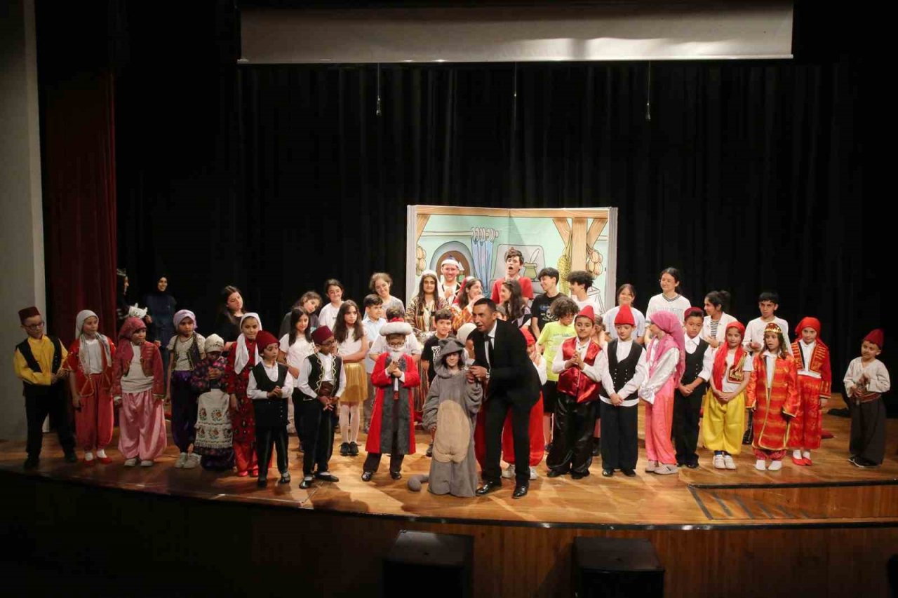 SGM’de orta oyunu ve Nasreddin Hoca gösterileri büyük alkış topladı