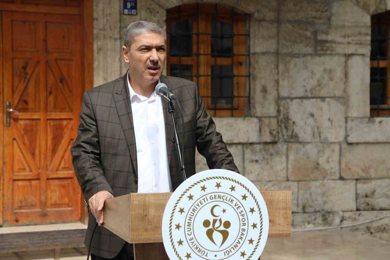 Sivas’ta yaz okulu açıldı