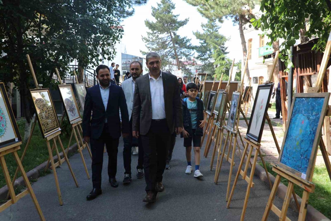 Sivas’ta yaz okulu açıldı