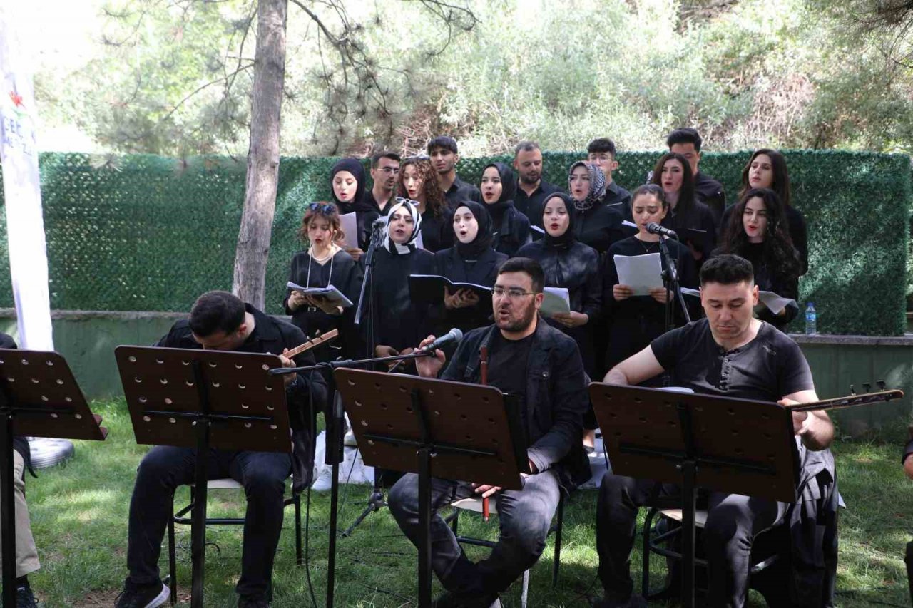 Sivas’ta yaz okulu açıldı