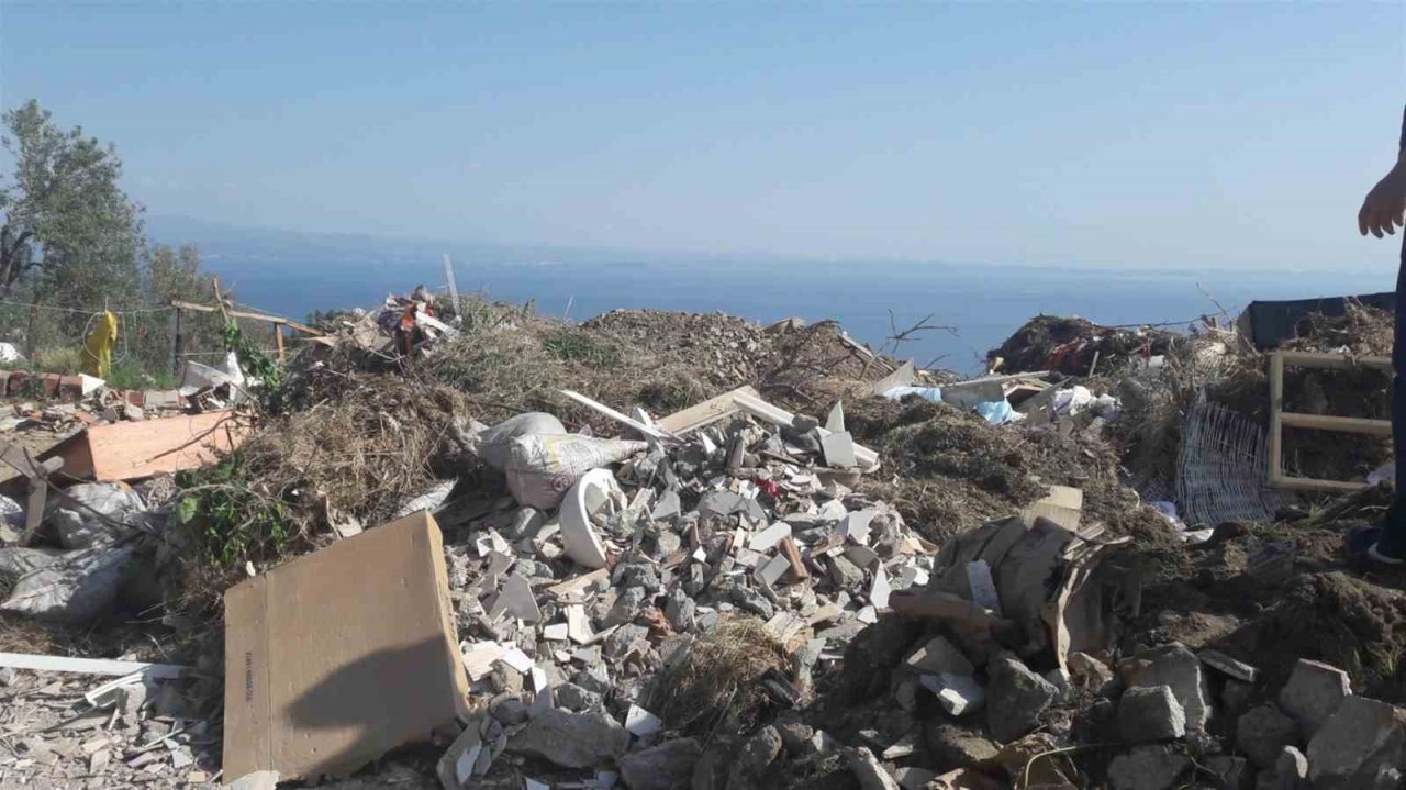 Büyükşehir, vahşi depolama ıslahlarında sona yaklaştı