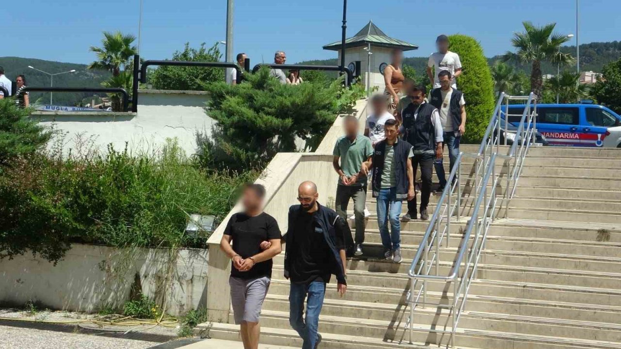 Muğla Emniyeti göçmen kaçaklarına göz açtırmıyor