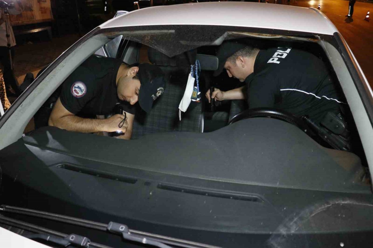 Adana’da hava destekli, 1739 polisle “Huzur ve Güven” uygulaması