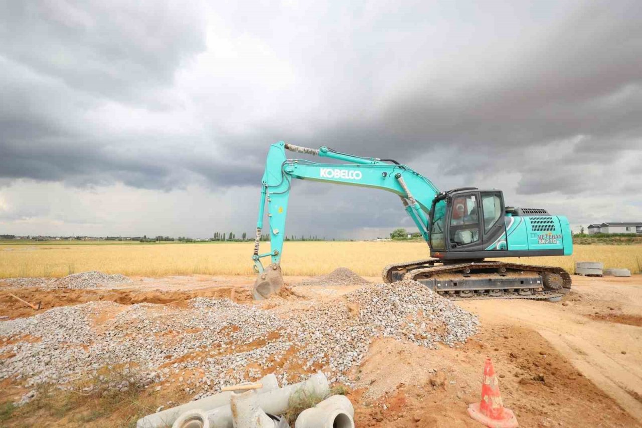 Başkan Dinçer: “Yaptığımız yatırımlarla planlı ve düzenli büyümenin önünü açıyoruz”