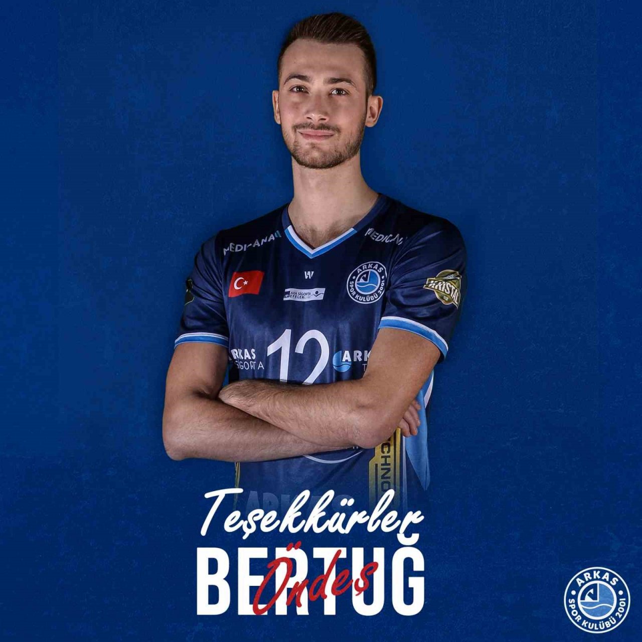 Arkas Spor’da üç ayrılık