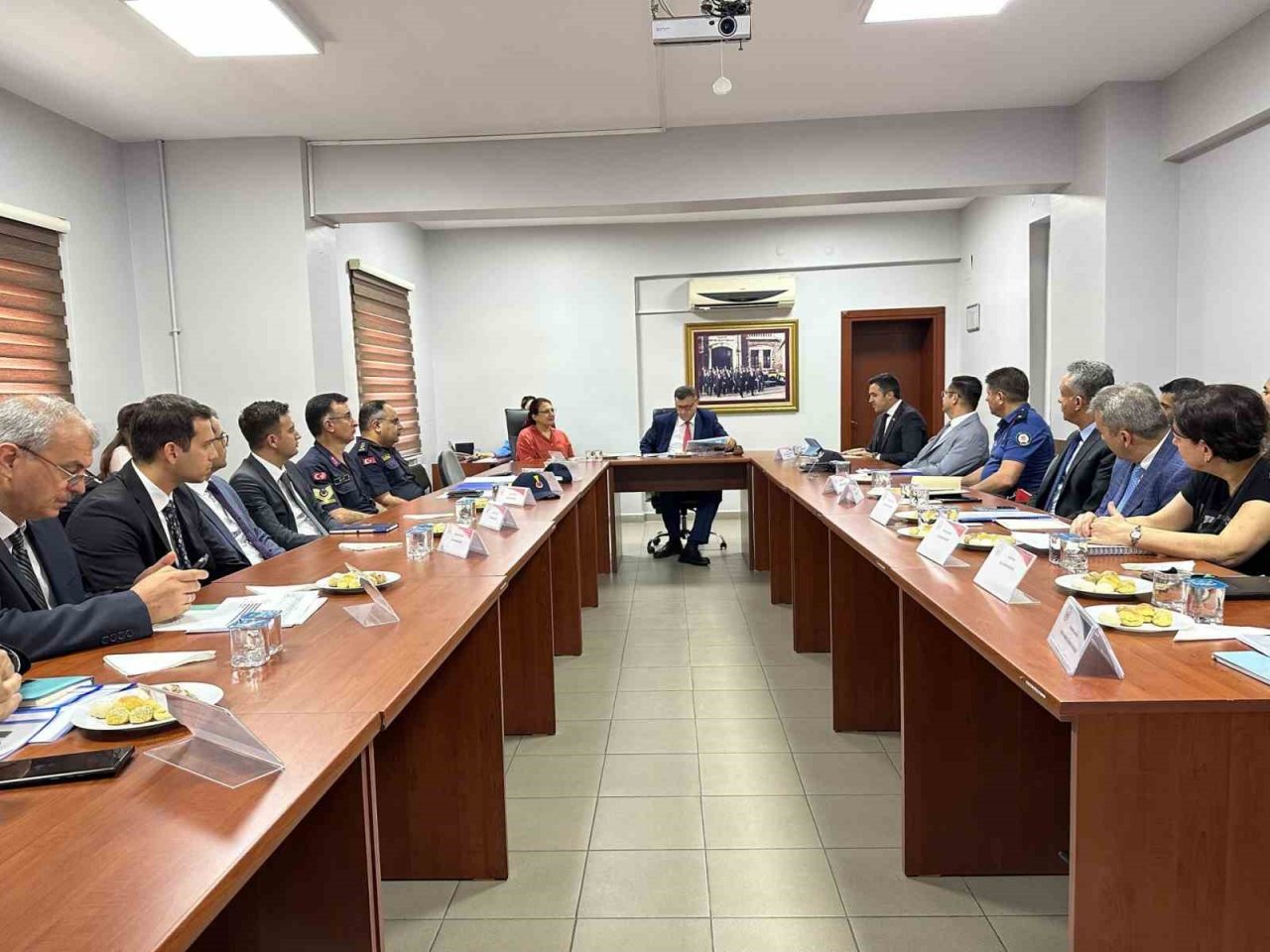 İncirliova’da sosyal hizmetler masaya yatırıldı