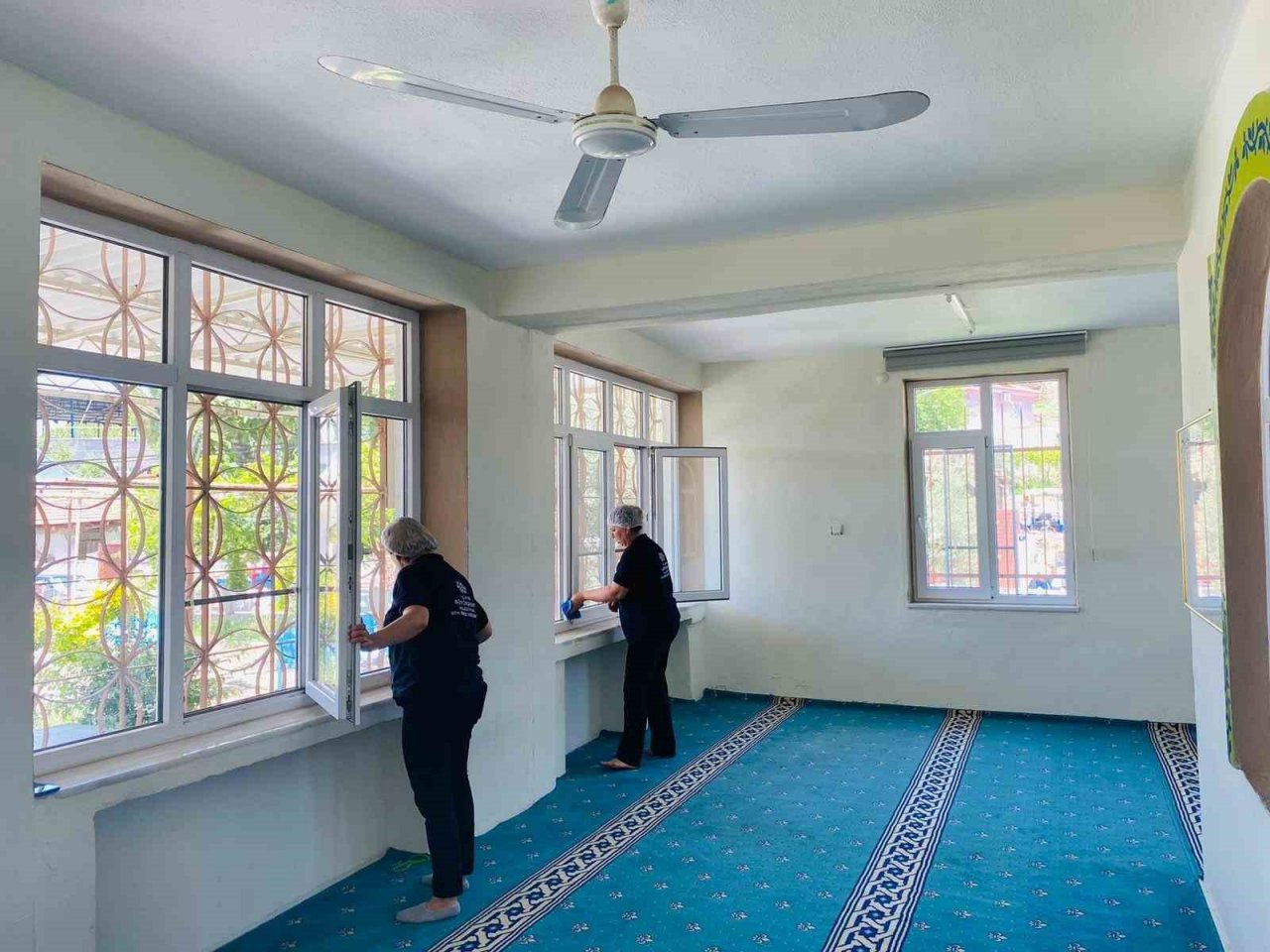 Aydın’da camiler bayrama hazır