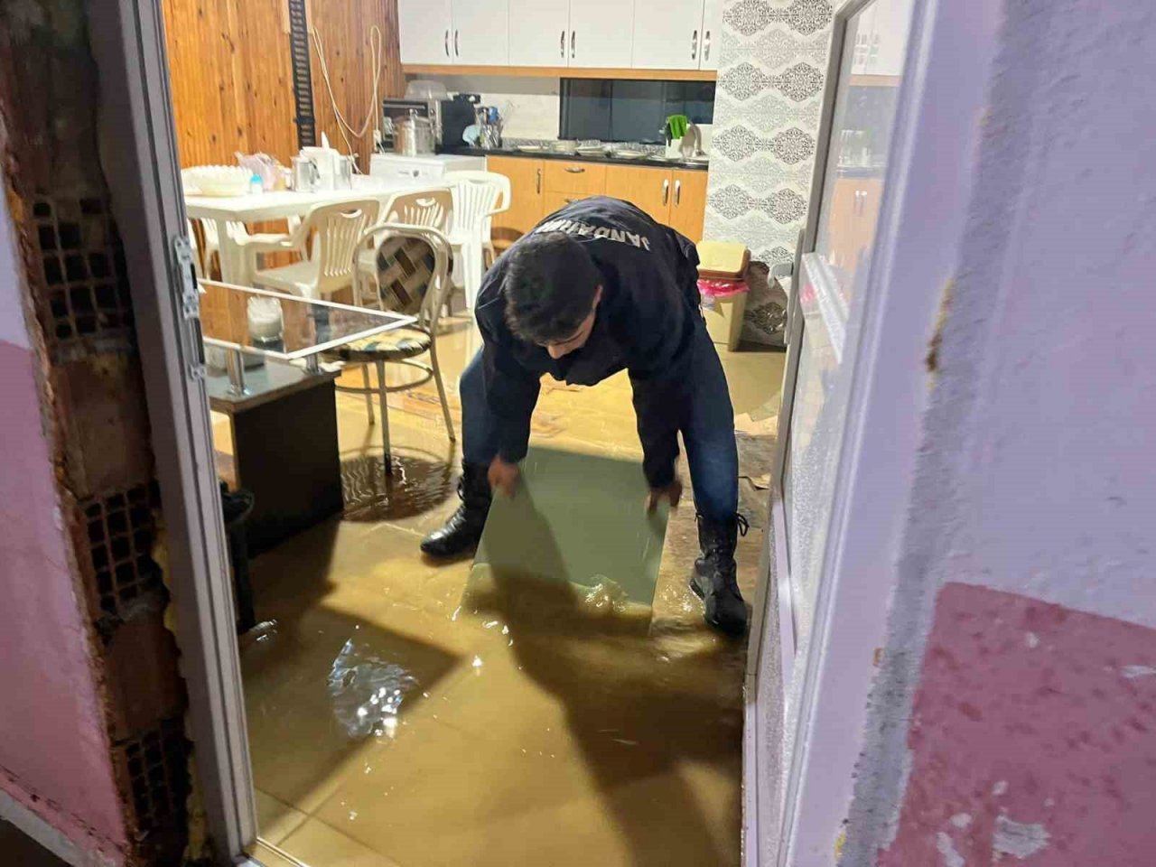 Başkan Kibar: “Heyelan ve sel olaylarına karşı teyakkuzdayız”