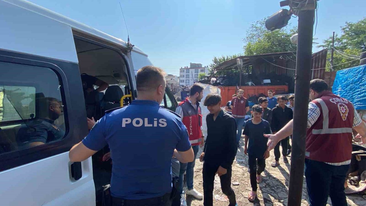 Çorlu’da kaçak göçmen operasyonu: 21 yabancı uyruklu sınır dışı edilecek