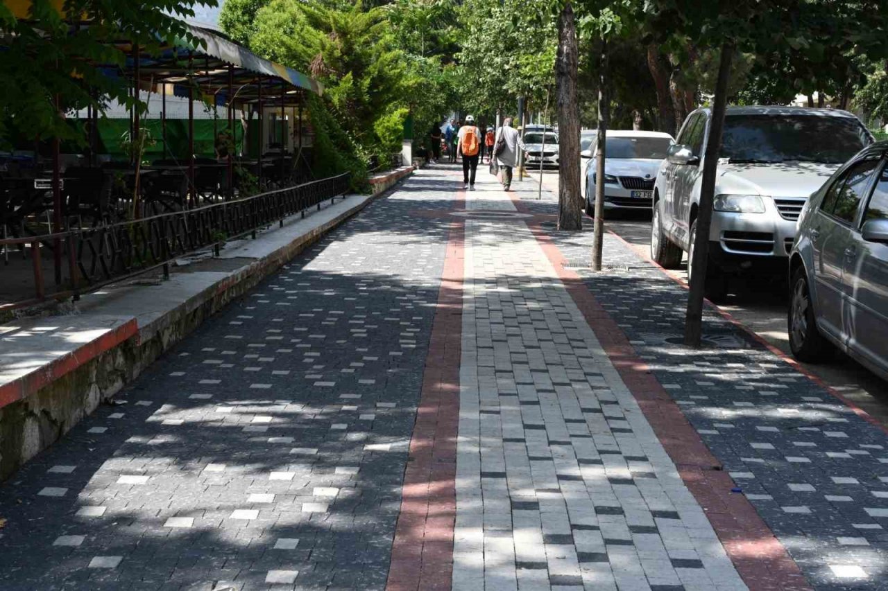 İstasyon Caddesindeki çalışmalarda sona gelindi