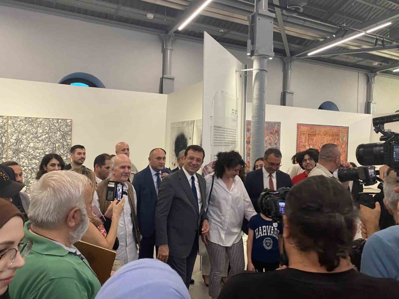 5 yılın sonunda restorasyonu tamamlanan tarihi yapı Feshane ziyarete açıldı