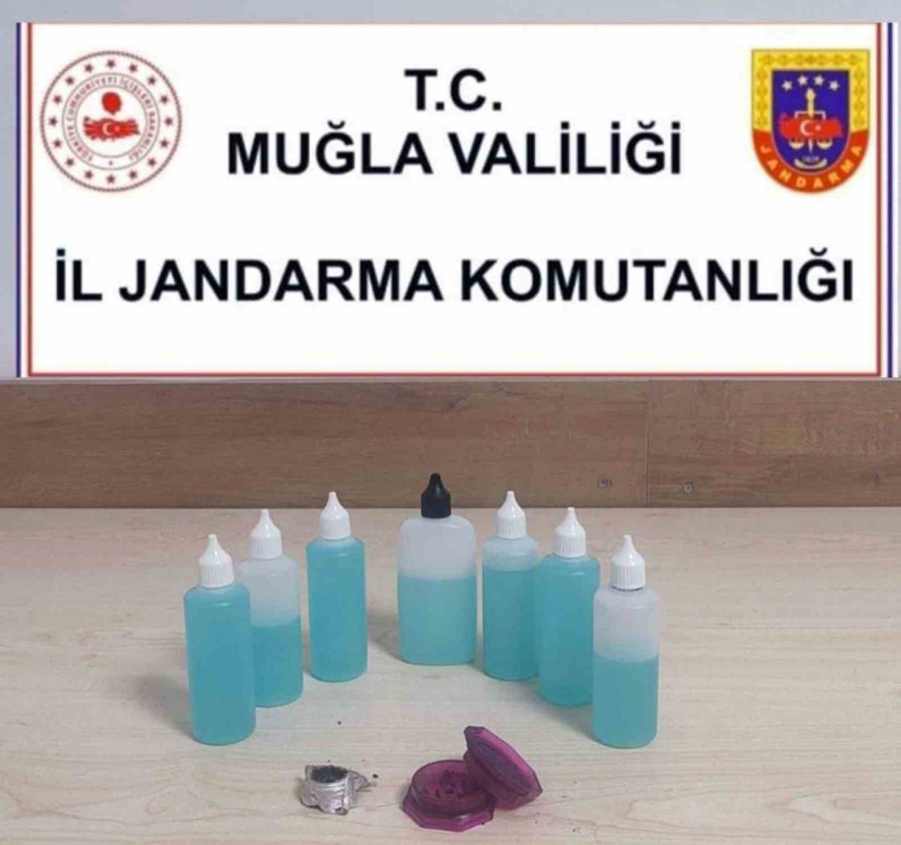 Jandarmadan 6 ilçede uyuşturucu operasyonu