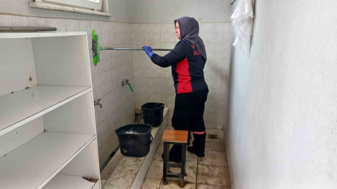 Karesi’de kurban bayramı hazırlıkları devam ediyor