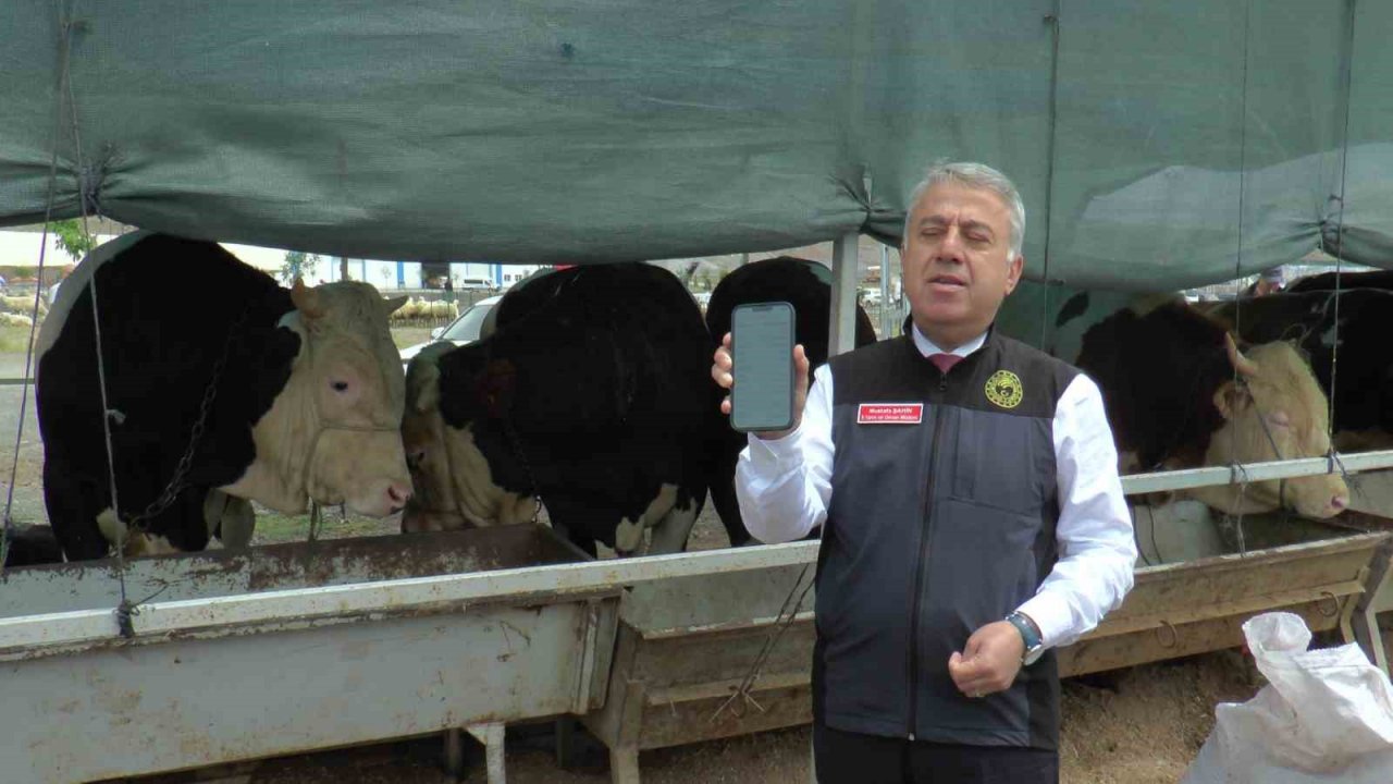 Mustafa Şahin: “Vatandaşlarımız uygulama üzerinden kurbanın bütün bilgilerine ulaşabilir”