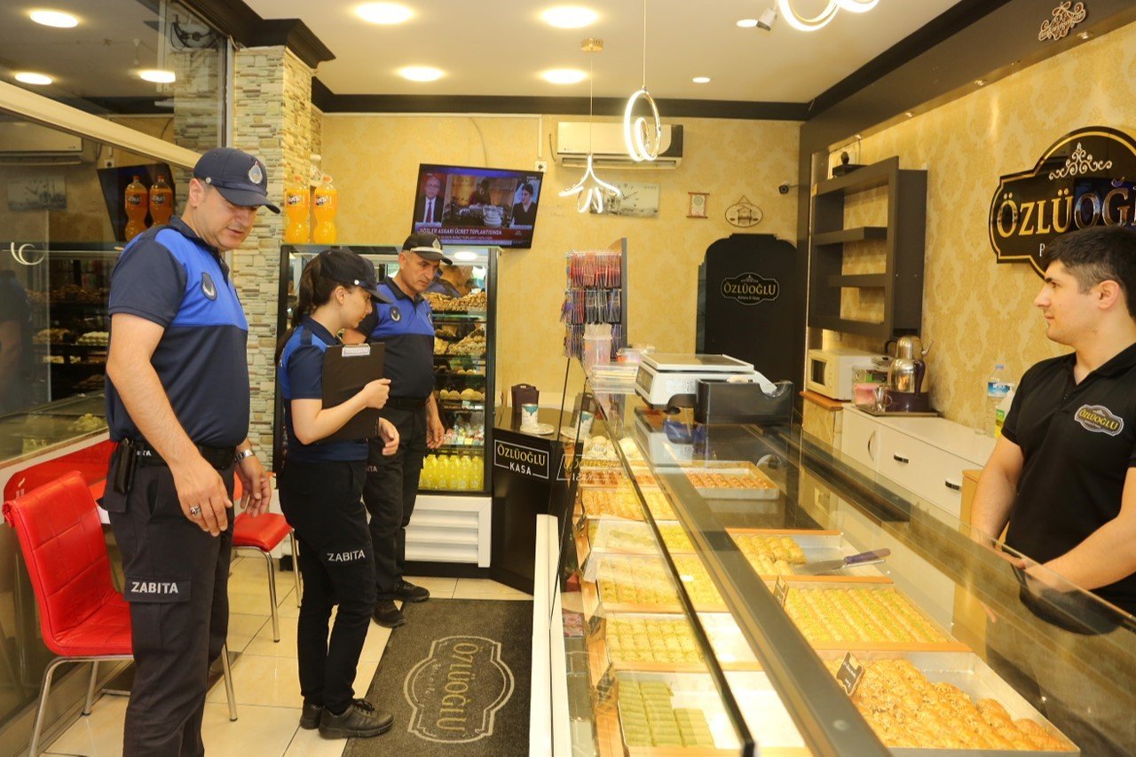 Küçükçekmece’de Kurban Bayramı hazırlıkları hız kazandı