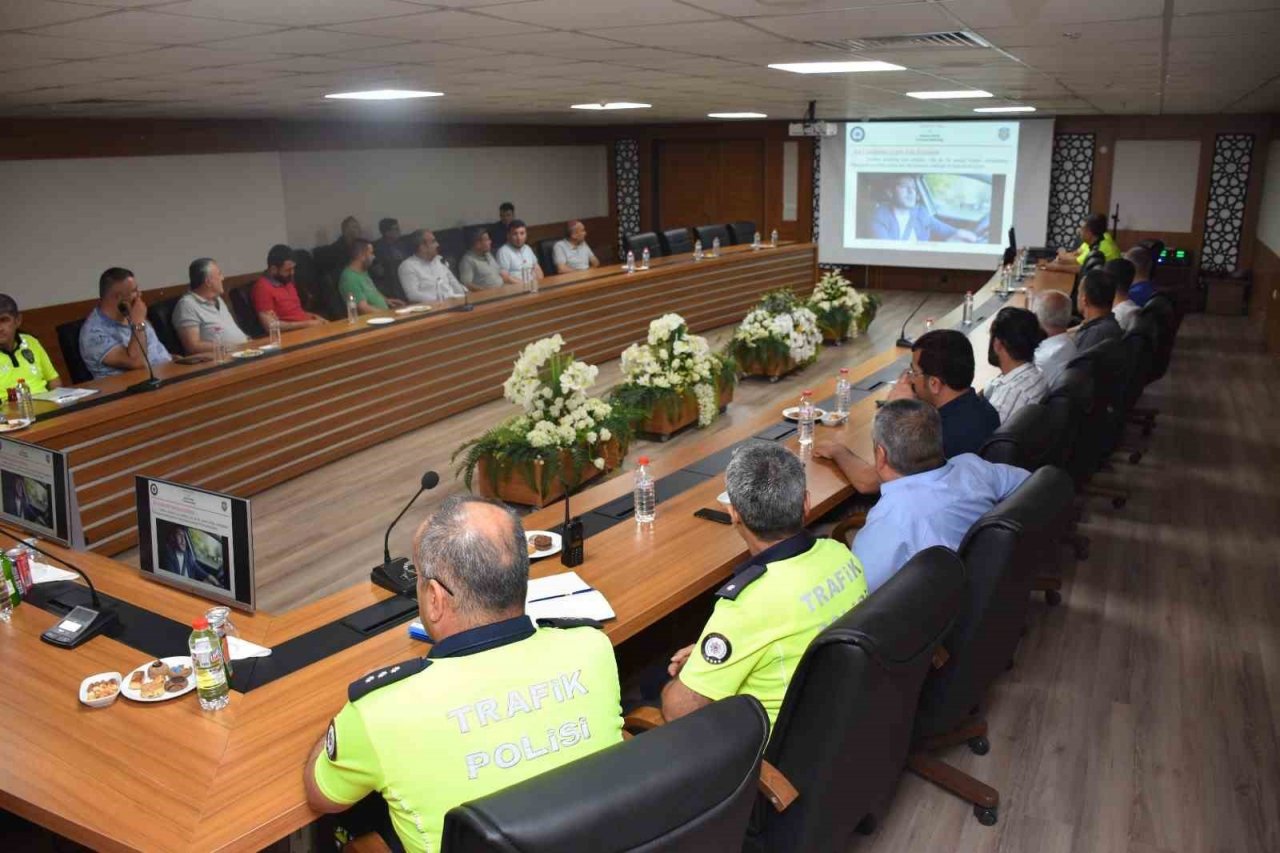 Malatya’da bayram öncesi trafik güvenliği toplantısı