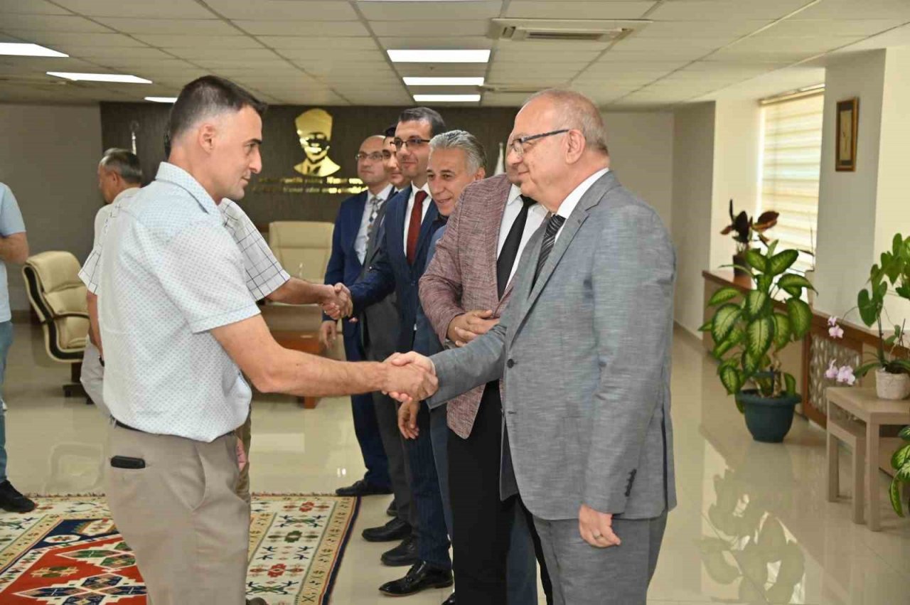 Başkan Ergün, MASKİ personeli ile bayramlaştı