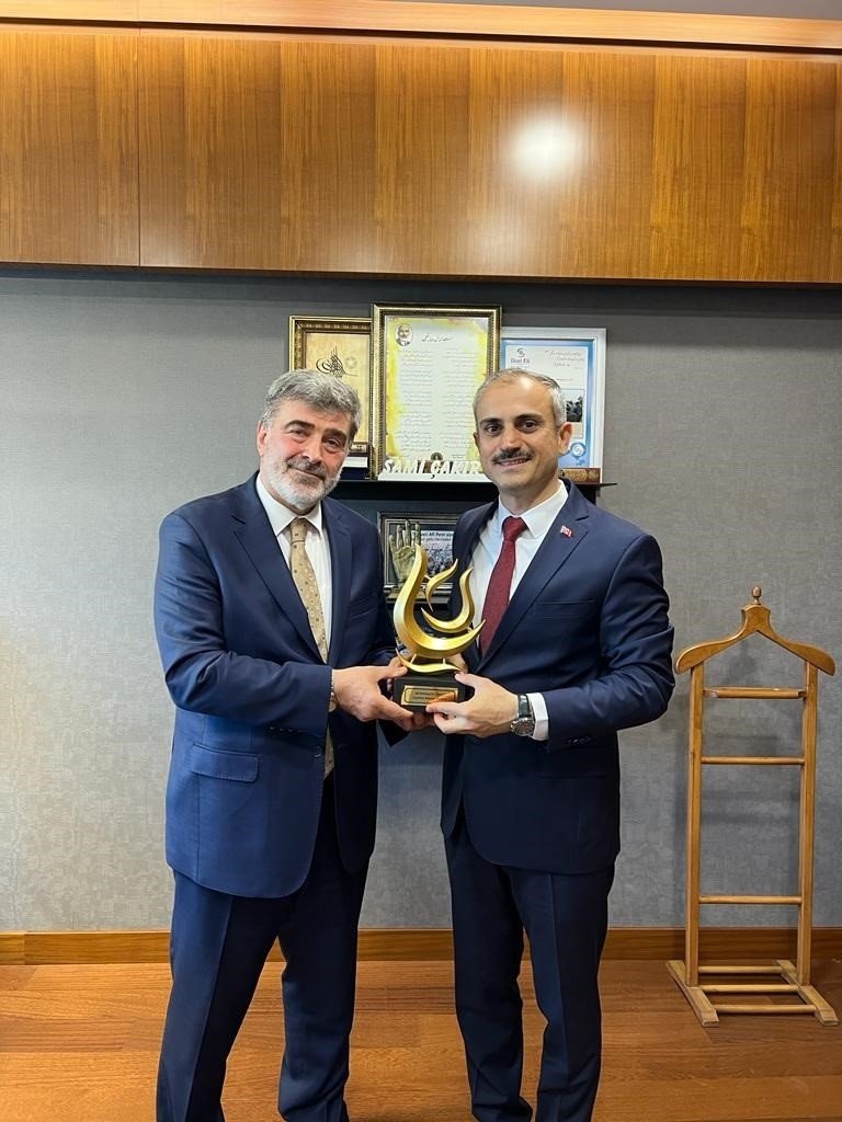 Başkan Çiftçi, Çayırova’da yapılan çalışmaları anlattı