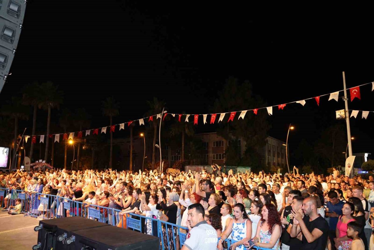 Marmaris’te ‘Yeni Türkü’ rüzgarı esti