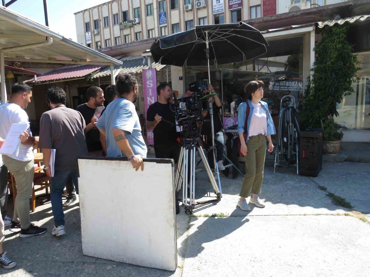 Ünlü oyuncuların rol aldığı filmin ana mekanı Söke’nin tarihi sineması oldu
