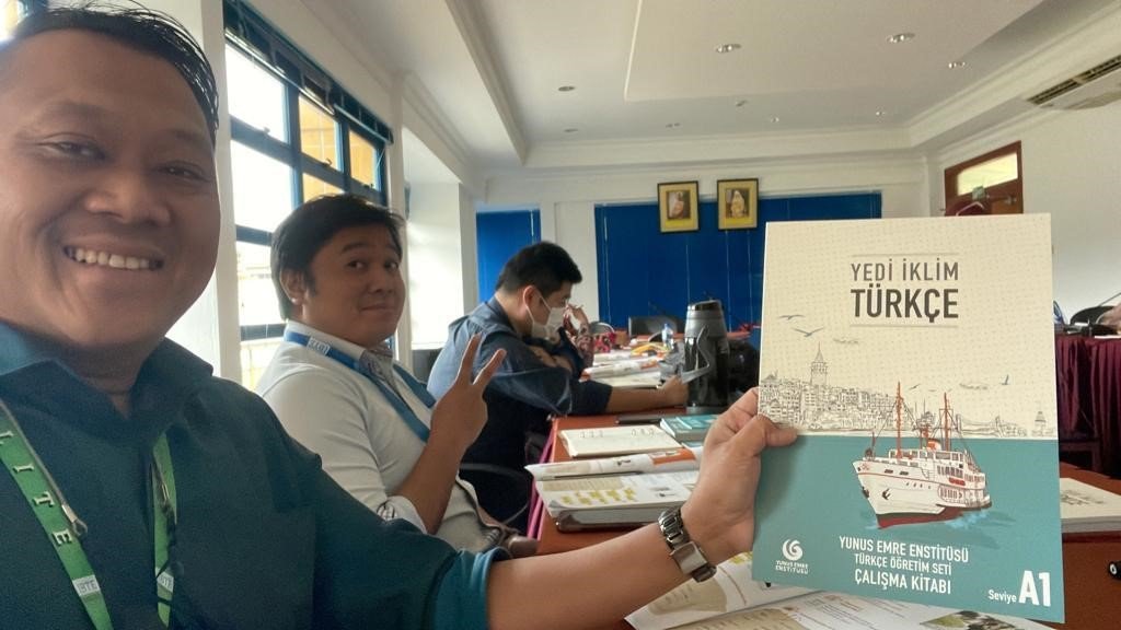 Türkçe Brunei’de zorunlu yabancı dil dersi oluyor