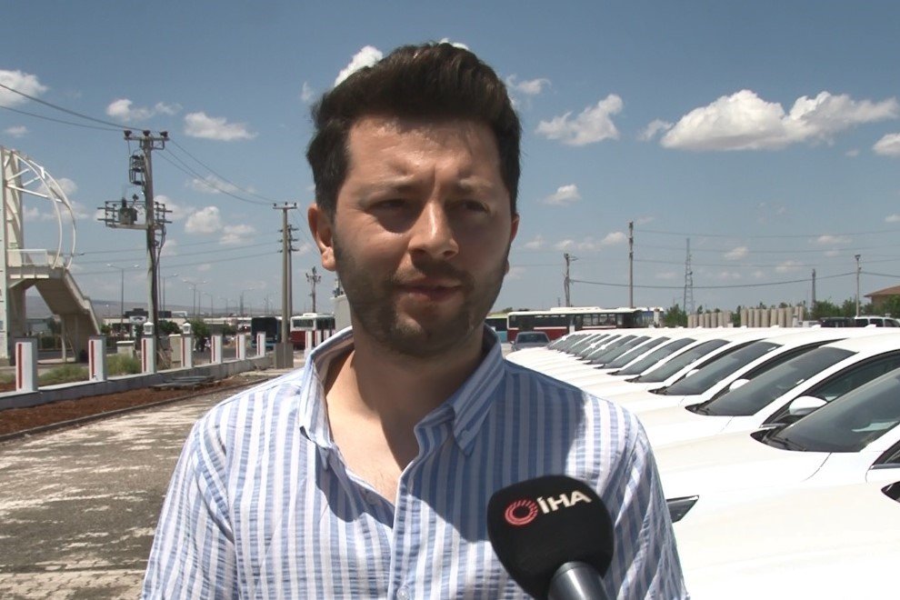 Bayram tatilinde araç kiralayanlar dikkat: Dolandırıcılar piyasada